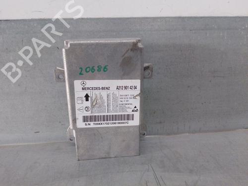 Used ECU airbags MERCEDES-BENZ E-CLASS (W212) E 500 4-matic (212.091) (408 hp) 19099193