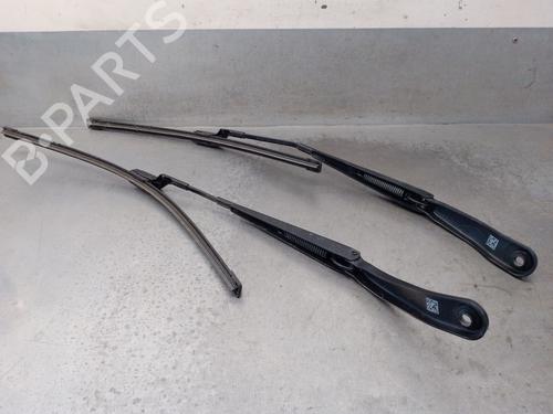 Used Front windshield wiper arm LAND ROVER RANGE ROVER EVOQUE (L538) 2.2 D 4x4 (150 hp) 19063972