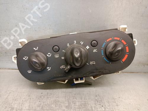 Used Climate control RENAULT TWINGO II (CN0_) 1.5 dCi 75 (75 hp) 19704454