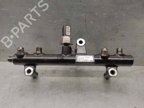 Used Injection rail CITROËN C5 III (RD_) 2.0 HDi 165 (RDRHHA, RDRHH8) (163 hp) 19657480