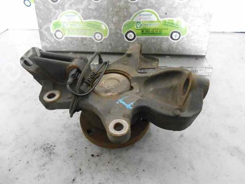 Used Left front steering knuckle MERCEDES-BENZ SPRINTER 3,5-t Van (B906) [2006-2020]  5864839