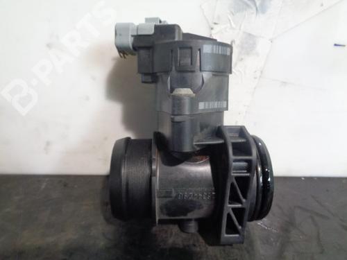 Used Throttle body Throttle body FORD C-MAX (DM2) 1.6 TDCi (90 hp) 9977978 9977978