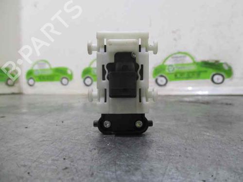 Right rear window switch MERCEDES-BENZ C-CLASS (W203) C 200 Kompressor (203.045) | BP2290266I28 