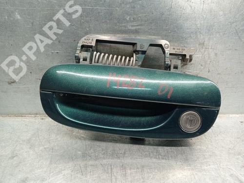 Used Front left exterior door handle Front left exterior door handle PEUGEOT 607 (9D, 9U) 2.2 HDi (133 hp) 8802095 8802095