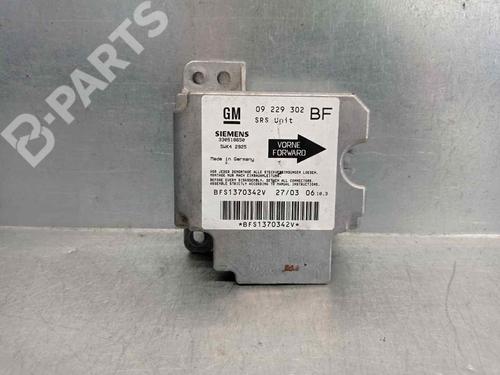 Used ECU airbags ECU airbags OPEL ASTRA G Hatchback (T98) 1.6 16V (F08, F48) (101 hp) 10418165 10418165