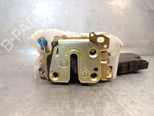Front right lock SUBARU FORESTER (SG_) 2.0 X AWD (SG5) | BP19924367C97 