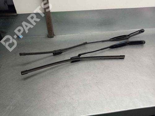 Used Front wipers mechanism Front wipers mechanism LANCIA DELTA III (844_) 2.0 D Multijet (844.AXD1A, 844.AXM1A) (165 hp) 10506016 10506016