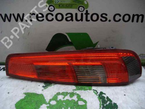 Used Right taillight FORD FIESTA V (JH_, JD_) 1.4 TDCi (68 hp) 2099679