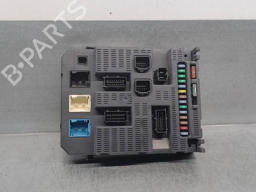 Used Fuse box CITROËN C4 I (LC_) 1.6 HDi (90 hp) 18546283