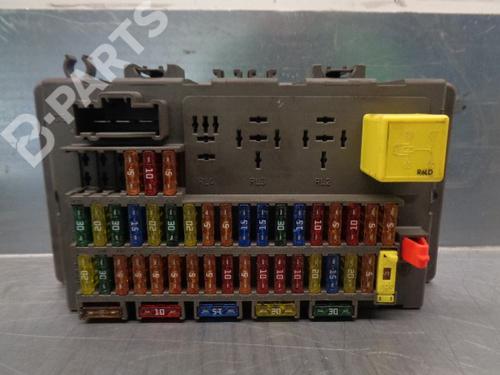 Used Fuse box Fuse box ROVER 75 (RJ) 2.0 V6 (150 hp) 9582146 9582146