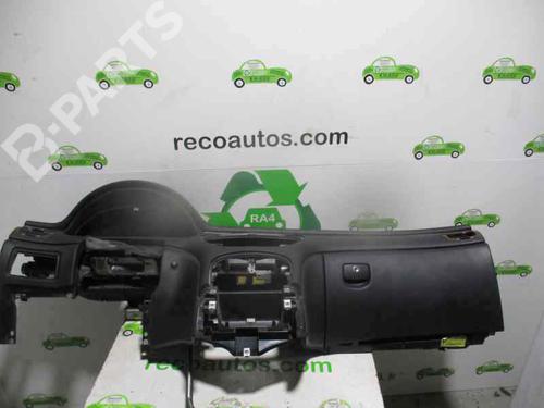 dashboard-peugeot-607-9d-9u-30-v6-24v-2000-2312949 main image
