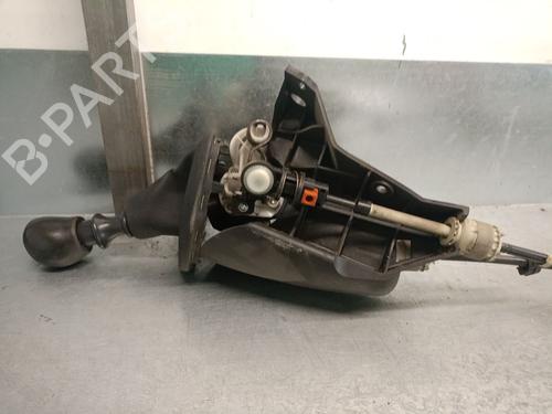 Gear lever NISSAN INTERSTAR Van (X70) dCi 120 | BP19084360M90 