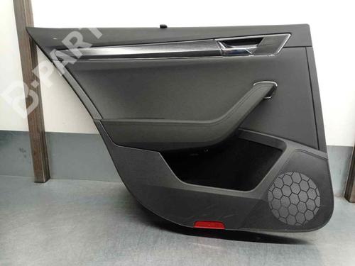 Used Left rear door panel Left rear door panel SKODA SUPERB III Estate (3V5) 2.0 TDI (150 hp) 10979584 10979584