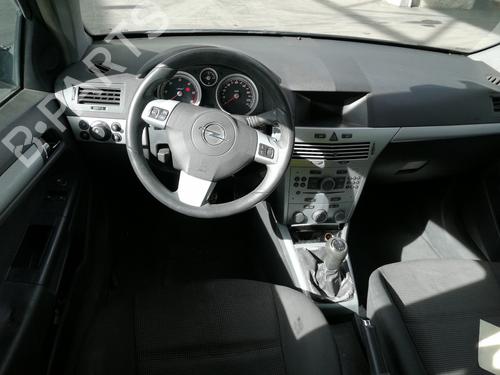 Engine control unit (ECU) OPEL ASTRA H (A04)  | BP15736997M57 