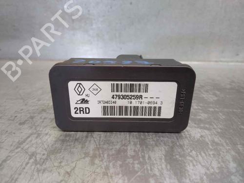 Used Electronic sensor RENAULT FLUENCE (L3_) 1.5 dCi (L30D, L30L, L306, L33F, L33L, L33M, L33V, L33W) (110 hp) 18164271