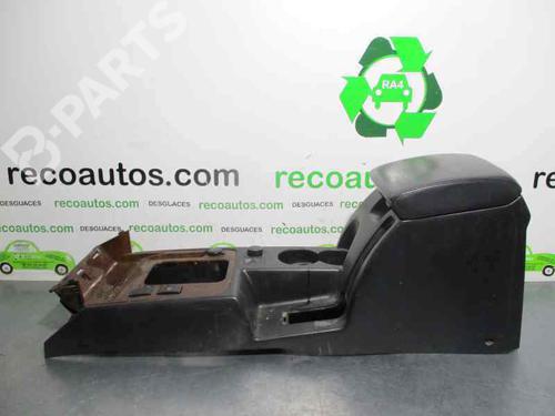 Used Armrest / Center console Armrest / Center console HYUNDAI TERRACAN (HP) 2.9 CRDi 4WD (150 hp) 7162761 7162761