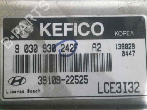Engine control unit (ECU) HYUNDAI ACCENT II (LC)  | BP2098222M57 