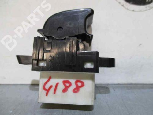 Used Right rear window switch Right rear window switch MAZDA MPV II (LW) 2.0 DI (136 hp) 2306319 2306319