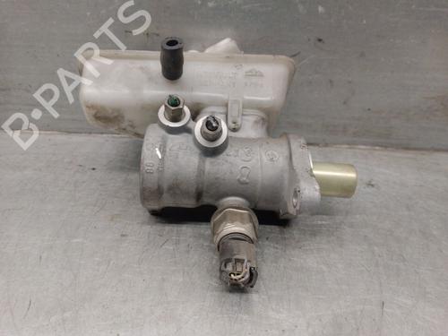 Used Brake master cylinder RENAULT LAGUNA II (BG0/1_) 1.9 dCI (BG0E) (105 hp) 19145219