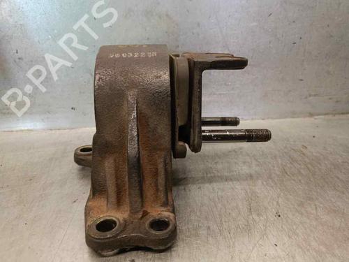Used Engine mount HYUNDAI SANTA FÉ II (CM) [2005-2015]  18324009