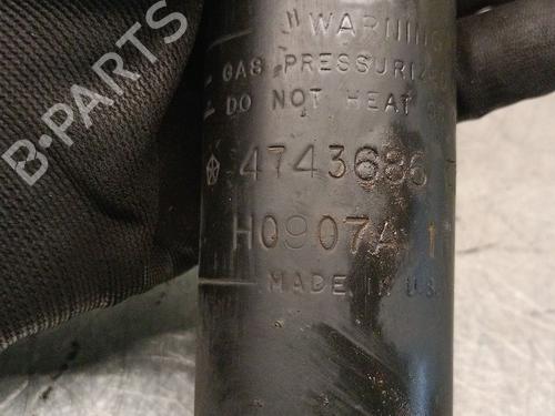 Left rear shock absorber CHRYSLER VOYAGER / GRAND VOYAGER III (GS_, NS_) 2.0 i | BP19129522M18 
