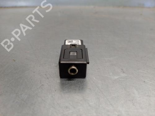 Used Electronic module SKODA OCTAVIA III (5E3, NL3, NR3) 1.6 TDI (115 hp) 19451229