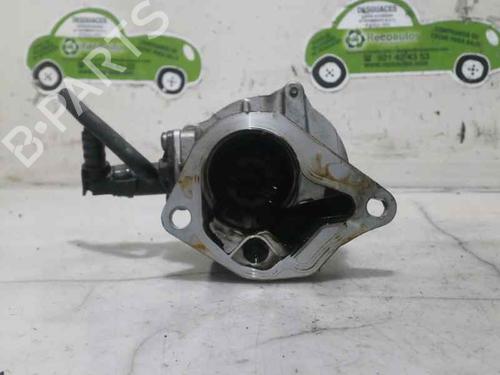 Vakuumpumpe RENAULT MEGANE I Classic (LA0/1_) 1.9 dCi (LA05, LA1F) (102 hp) 2051661