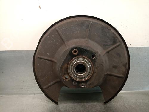 Used Right rear steering knuckle VOLVO XC60 I SUV (156) D5 AWD (205 hp) 19174429