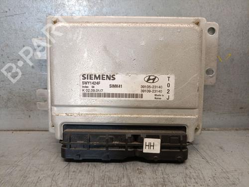 Used Engine control unit (ECU) HYUNDAI ELANTRA III (XD) 2.0 (141 hp) 19266928