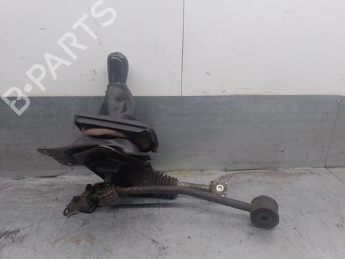 Used Gear lever SUBARU FORESTER (SG_) 2.0 X AWD (SG5) (158 hp) 19924954