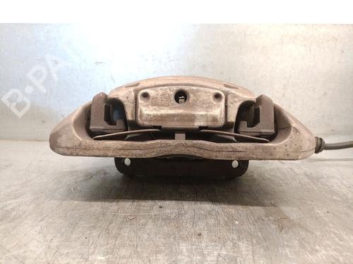 Right front brake caliper BMW 5 Touring (E61) 525 xi | BP19112102M104 