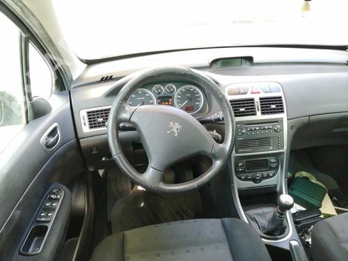 Fuse box PEUGEOT 307 SW (3H) 2.0 HDi 135 | BP14833067E1 