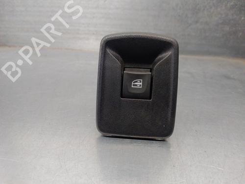 Used Right rear window switch DACIA SANDERO II 1.5 Blue dCi 95 (B8JL) (95 hp) 17639682