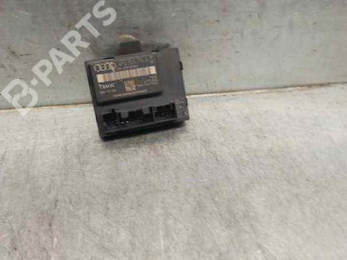 Used Comfort control module Comfort control module AUDI A6 C6 (4F2) 2.4 (177 hp) 7074190 7074190