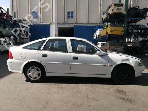 Radio OPEL VECTRA B (J96) 1.6 i 16V (F19) | BP18881008E6 
