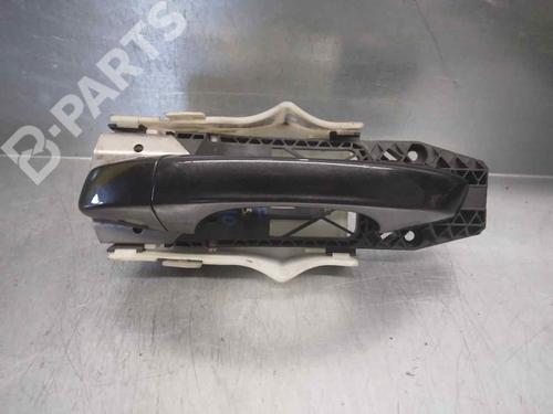 front-left-exterior-door-handle-skoda-superb-iii-3v3-20-tdi-2015-10225234 main image