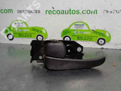 Used Front left interior door handle Front left interior door handle HYUNDAI TRAJET (FO) 2.0 CRDi (113 hp) 4977816 4977816