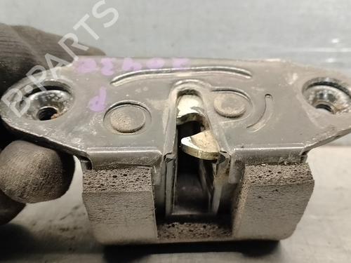 Tailgate lock CHRYSLER VOYAGER / GRAND VOYAGER III (GS_, NS_) 2.4 i | BP18353866C101 