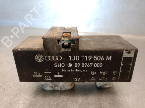 Used Electronic module SEAT IBIZA III (6L1) 1.9 TDI (100 hp) 19167954