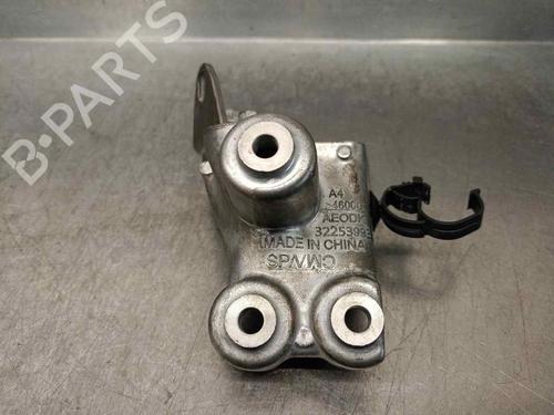 Used Engine mount VOLVO XC60 II (246) B4 Mild-Hybrid (197 hp) 18346984