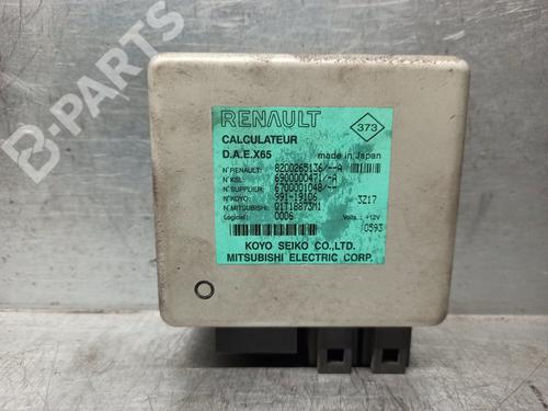 Used Electronic module Electronic module RENAULT CLIO II (BB_, CB_) 1.5 dCi (B/CB08) (82 hp) 10957176 10957176