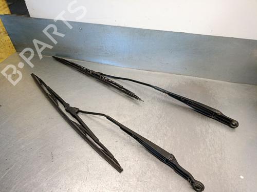 Used Front windshield wiper arm PEUGEOT 406 (8B) 2.1 TD 12V (109 hp) 19174674
