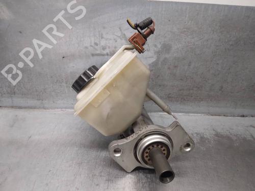 Brake master cylinder VOLVO S80 I (184) 2.9 | BP17587217M77