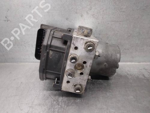 Módulo de ABS ALFA ROMEO 147 (937_) 1.9 JTD (937.AXD1A, 937.BXD1A, 937.AXV1A, 937.BXB1A,... (115 hp) 17863084