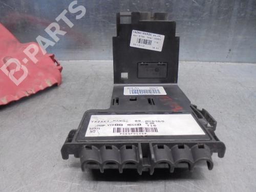 Fuse box CITROËN BERLINGO Box Body/MPV (B9) 1.6 HDi 90 16V | BP8381087E1  - Image 7