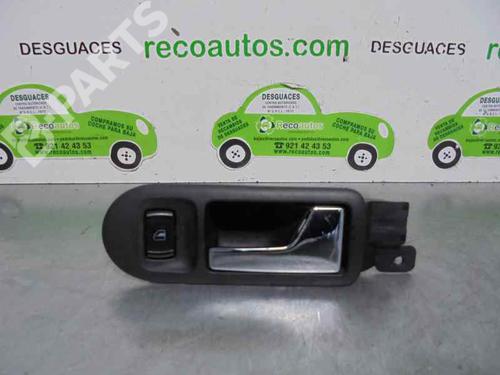 Used Front right interior door handle Front right interior door handle VW BORA I (1J2) 1.9 TDI (110 hp) 3217024 3217024