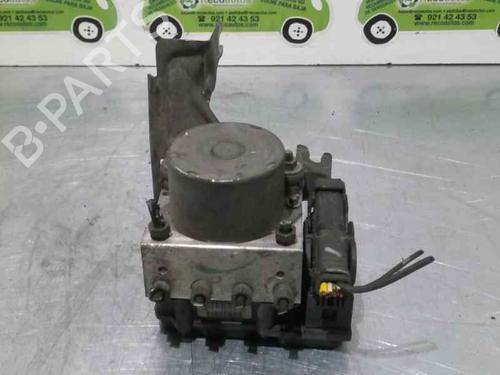 Used ABS pump NISSAN MICRA III (K12) [2002-2010]  2102977
