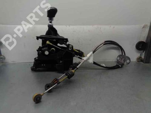 Used Manual gearbox selector Manual gearbox selector FORD FOCUS III 1.6 TDCi (115 hp) 7447180 7447180