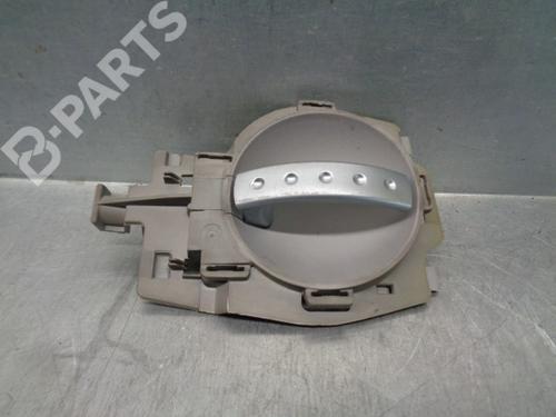 Used Front right interior door handle Front right interior door handle CITROËN C3 Pluriel (HB_) 1.6 (109 hp) 9555297 9555297