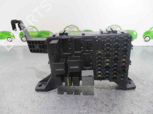 Used Fuse box FORD MONDEO III (B5Y) 2.0 16V TDDi / TDCi (115 hp) 2082022